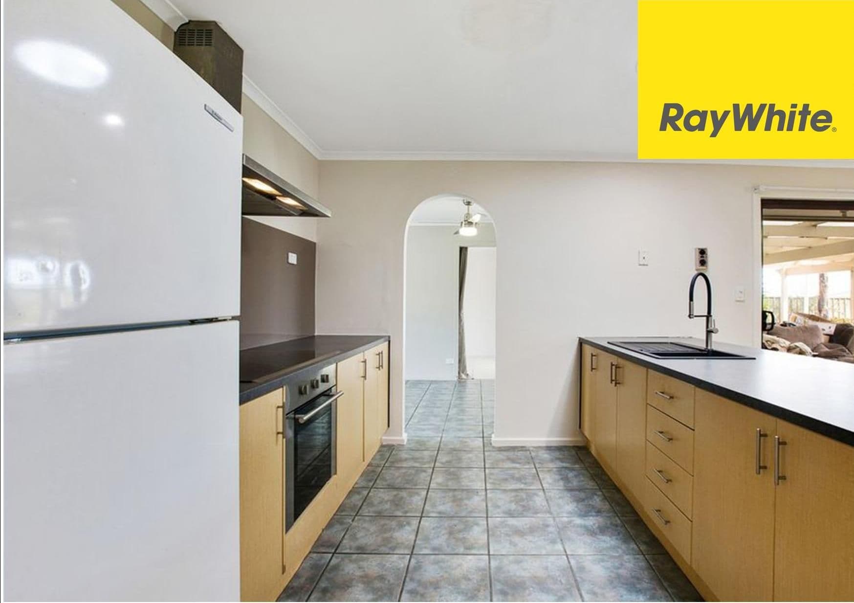 5 Normanton Court, Craigmore SA 5114, Craigmore - Thumbnail 5