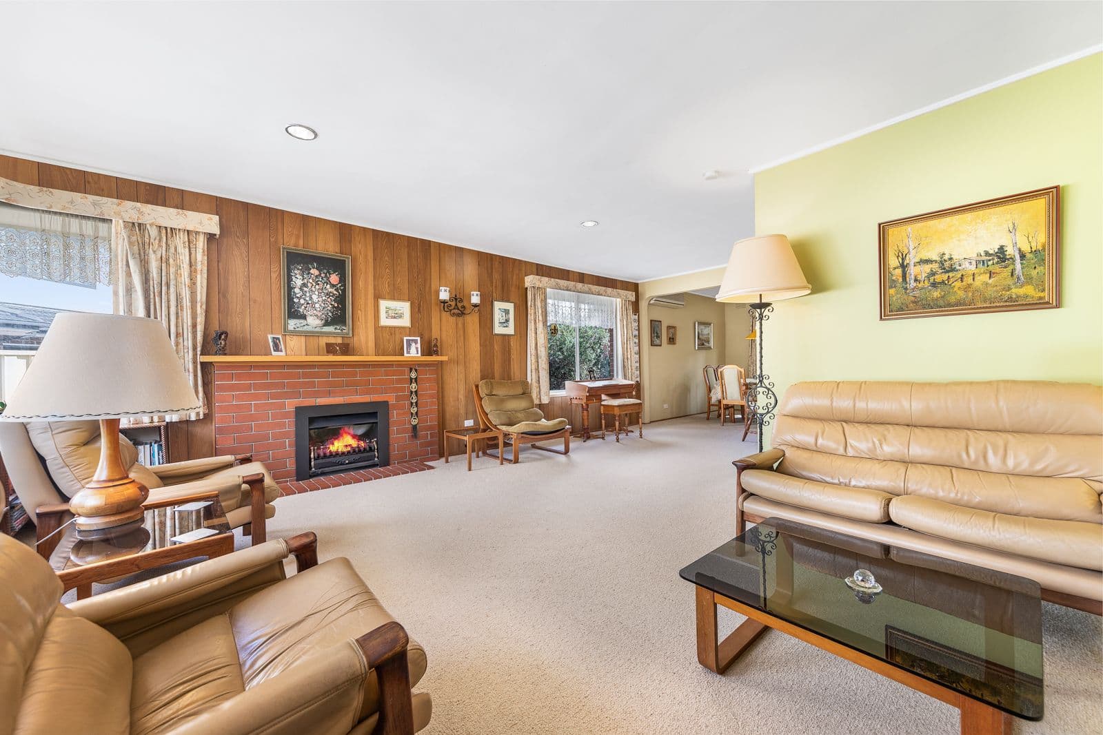 7 Jarrah Court, Glen Waverley VIC 3150, Glen Waverley - Thumbnail 2
