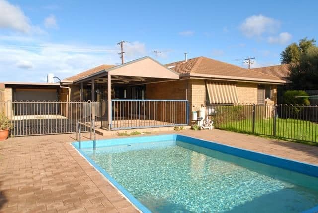 38 Ribblesdale Avenue, WYNDHAM VALE VIC 3024, Wyndham Vale - Thumbnail 2