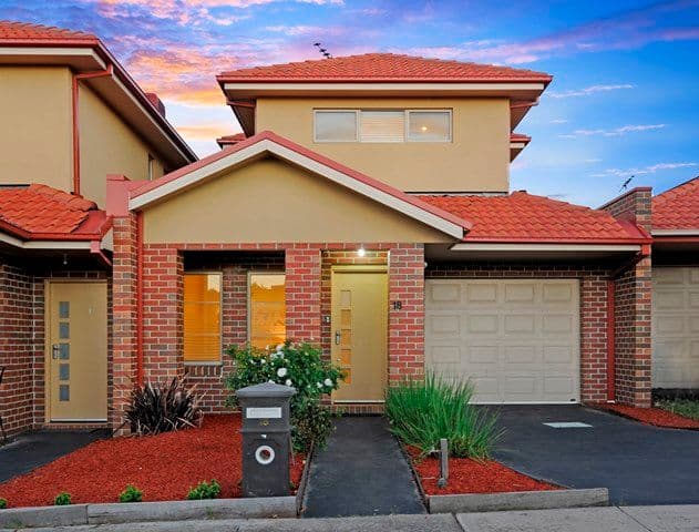 18 Suffolk Street, Reservoir VIC 3073, Reservoir - Image 1