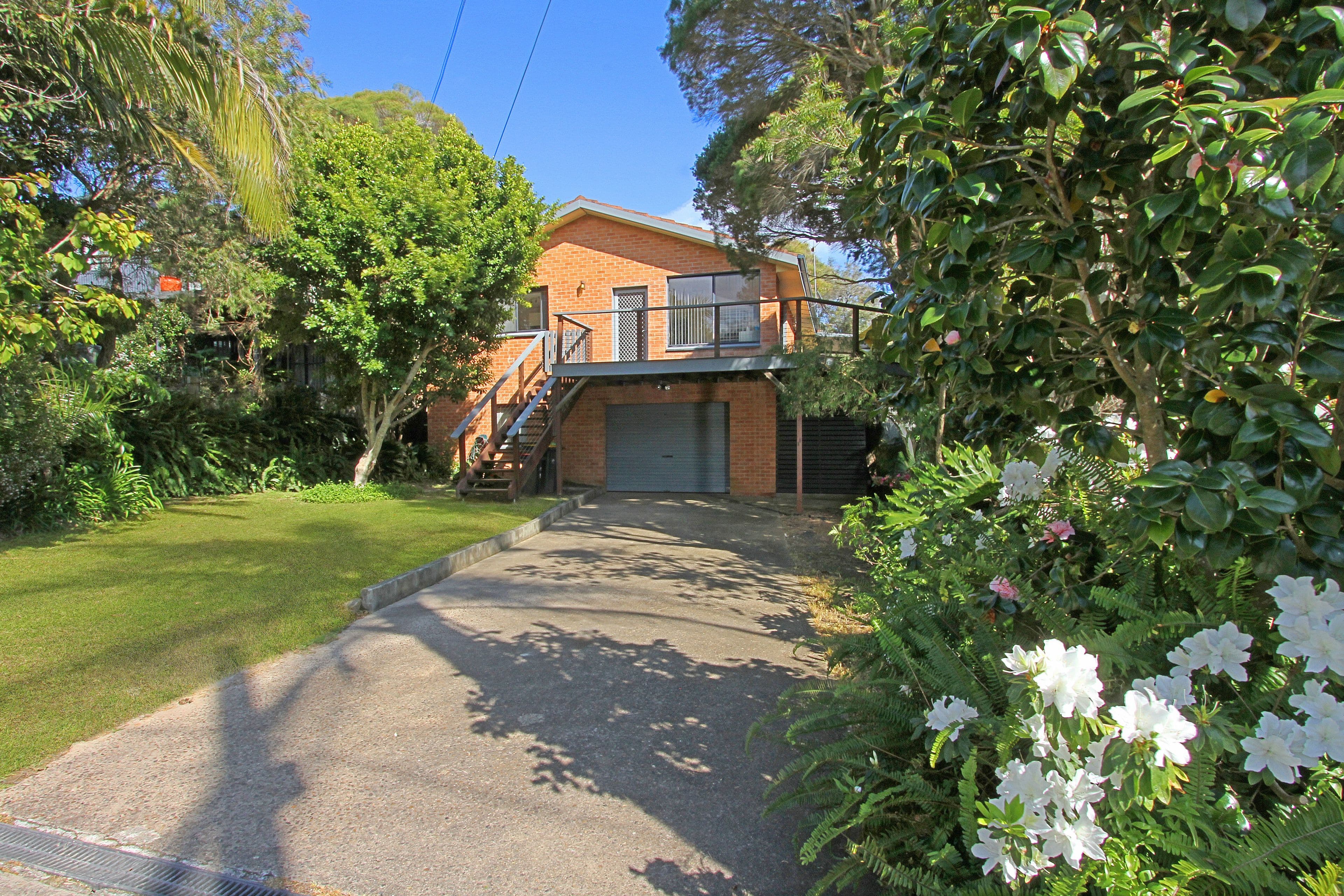 17 Garagarang Street, Malua Bay - Image 1
