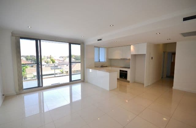 1 Tuggerah Parade, THE ENTRANCE NSW 2261, The Entrance - Thumbnail 3