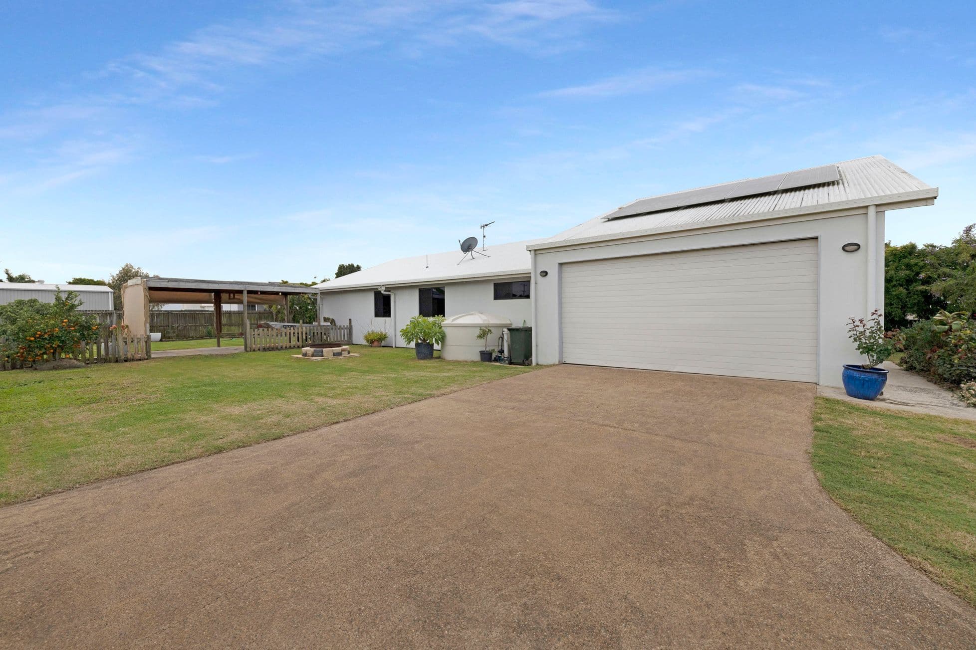 5 Beachmere Street, Burnett Heads QLD 4670, Burnett Heads - Thumbnail 2