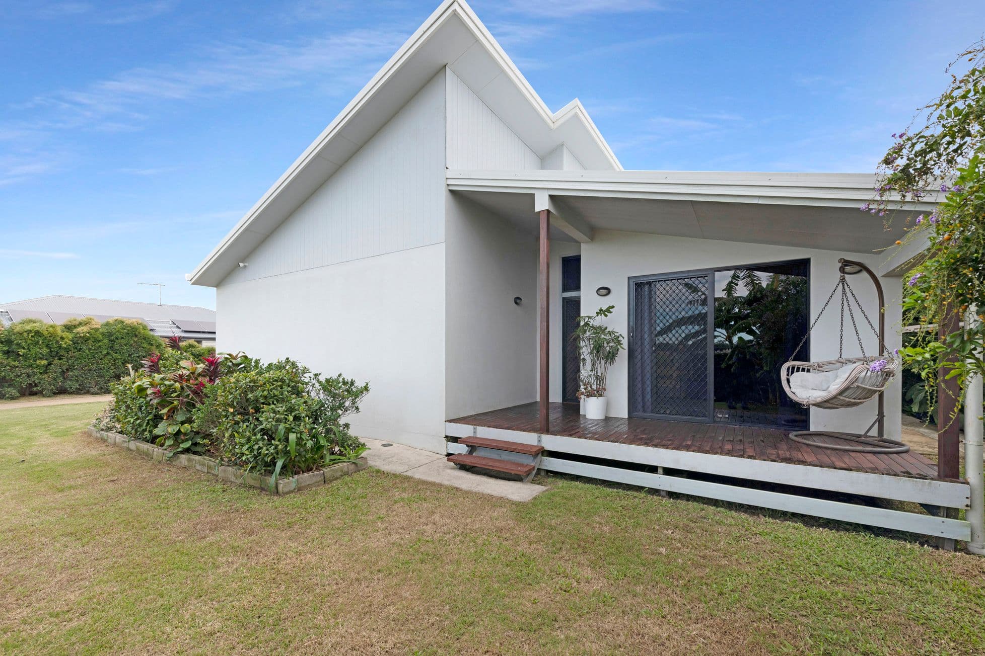 5 Beachmere Street, Burnett Heads QLD 4670, Burnett Heads - Thumbnail 3