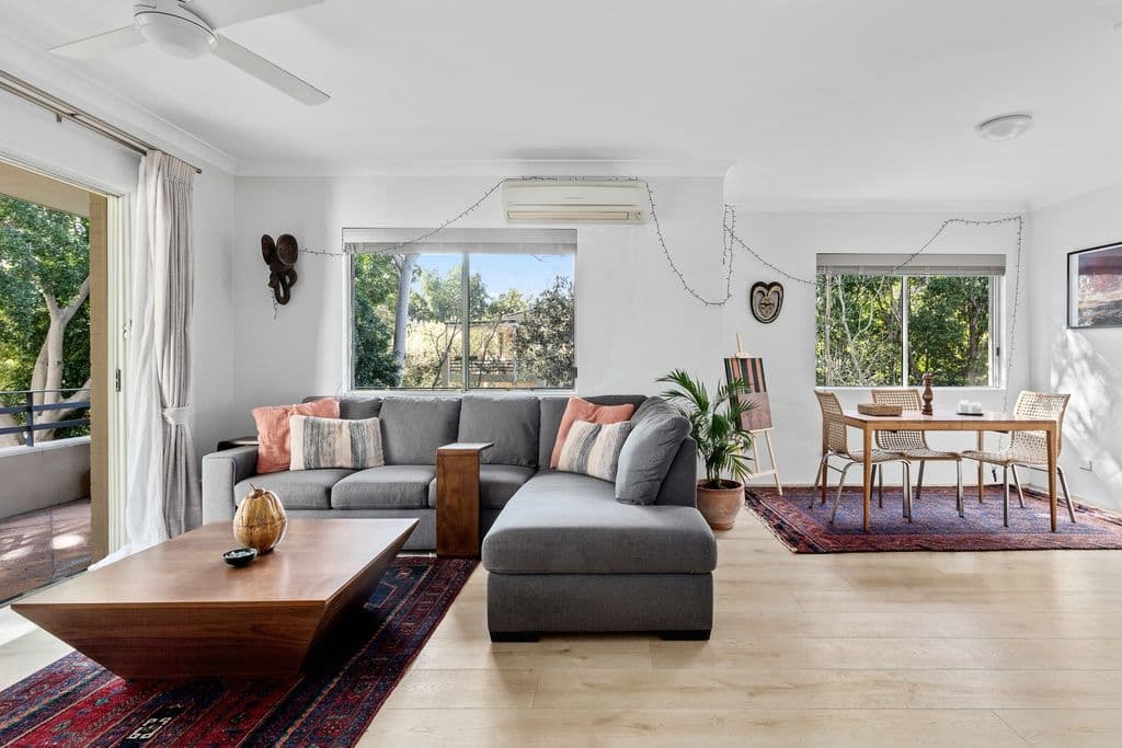 8/2a Walton Crescent, Abbotsford - Thumbnail 2