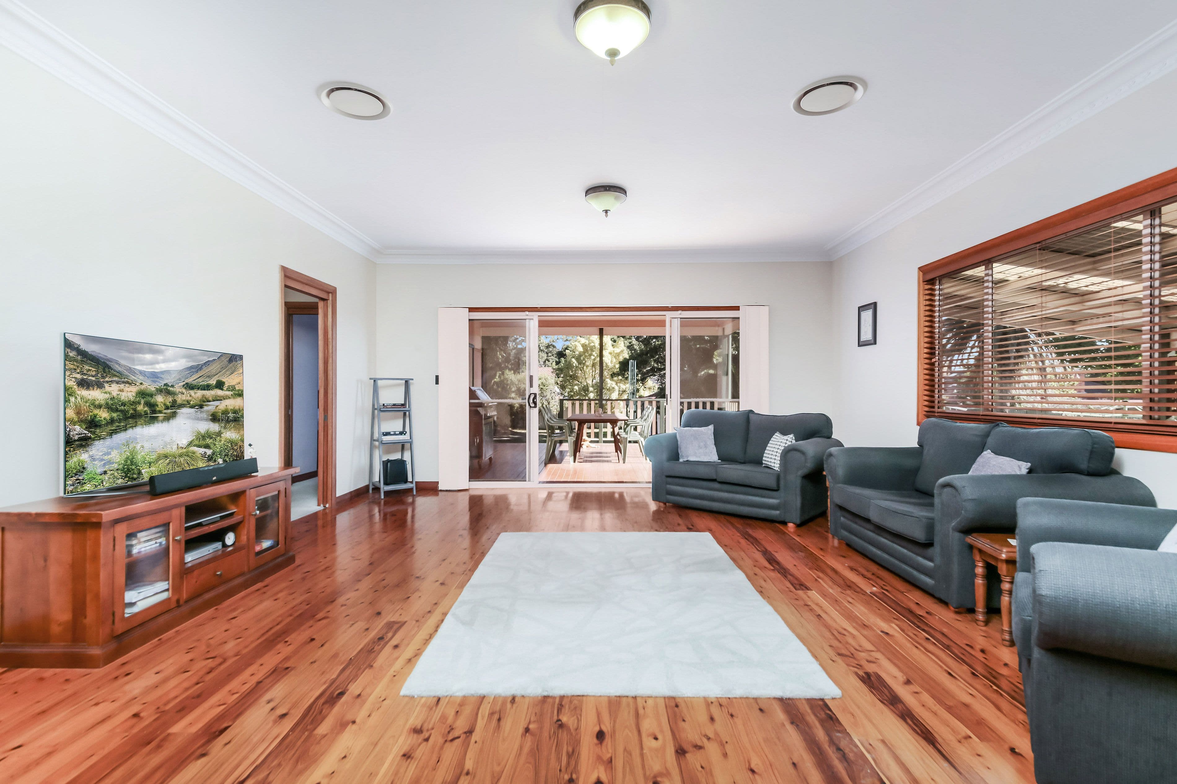 22 Thornton Avenue, Bass Hill - Thumbnail 3