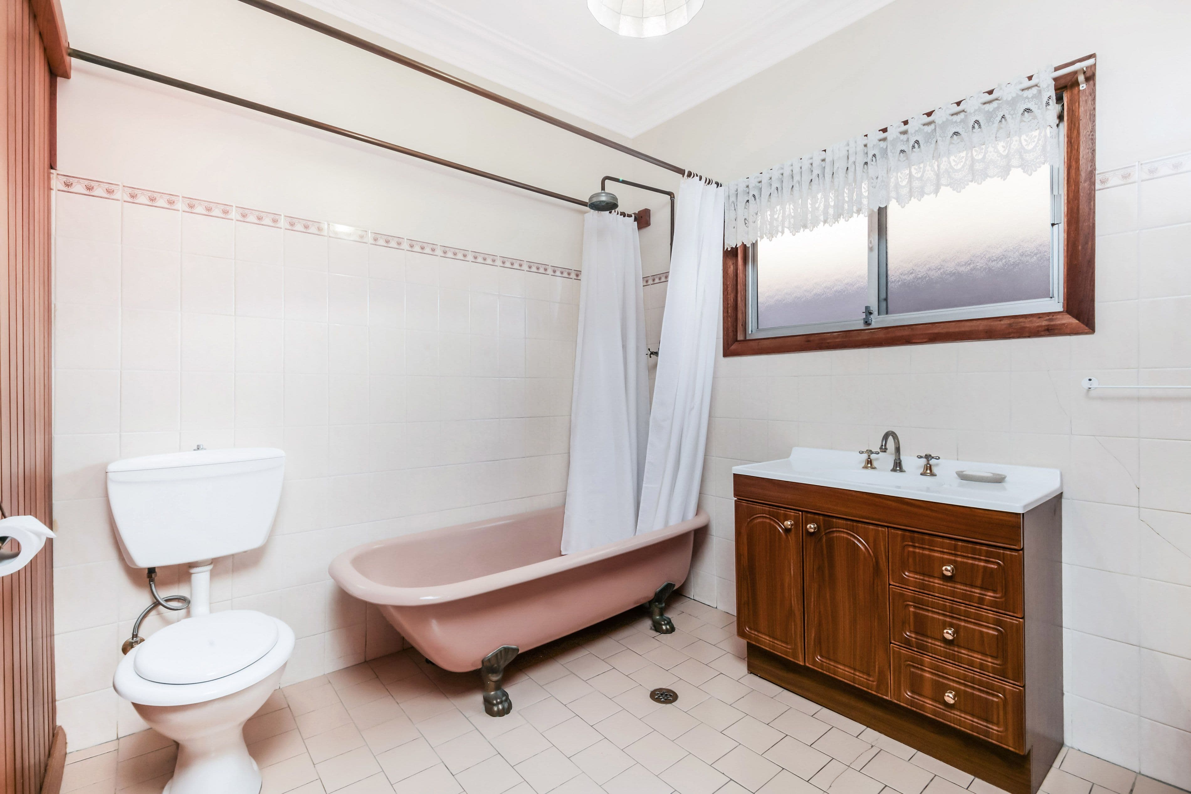 22 Thornton Avenue, Bass Hill - Thumbnail 7