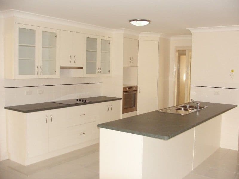 17 River Rose Drive, NORMAN GARDENS QLD 4701, Norman Gardens - Thumbnail 2