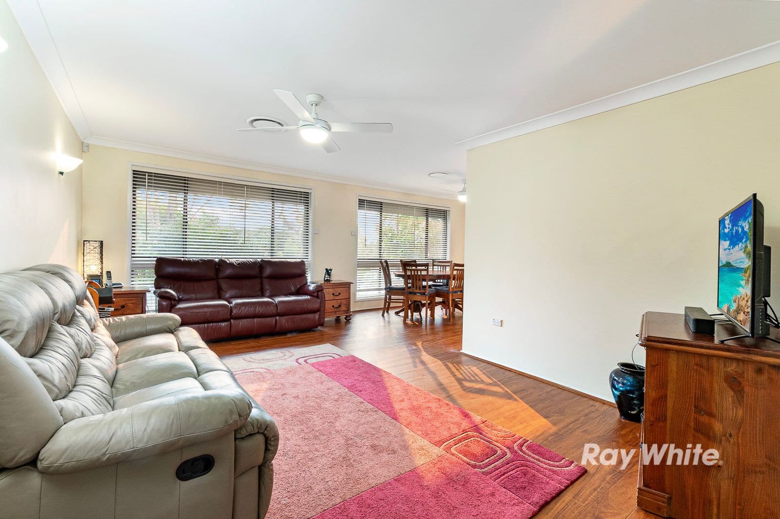 31 Solander Road, Kings Langley - Thumbnail 2