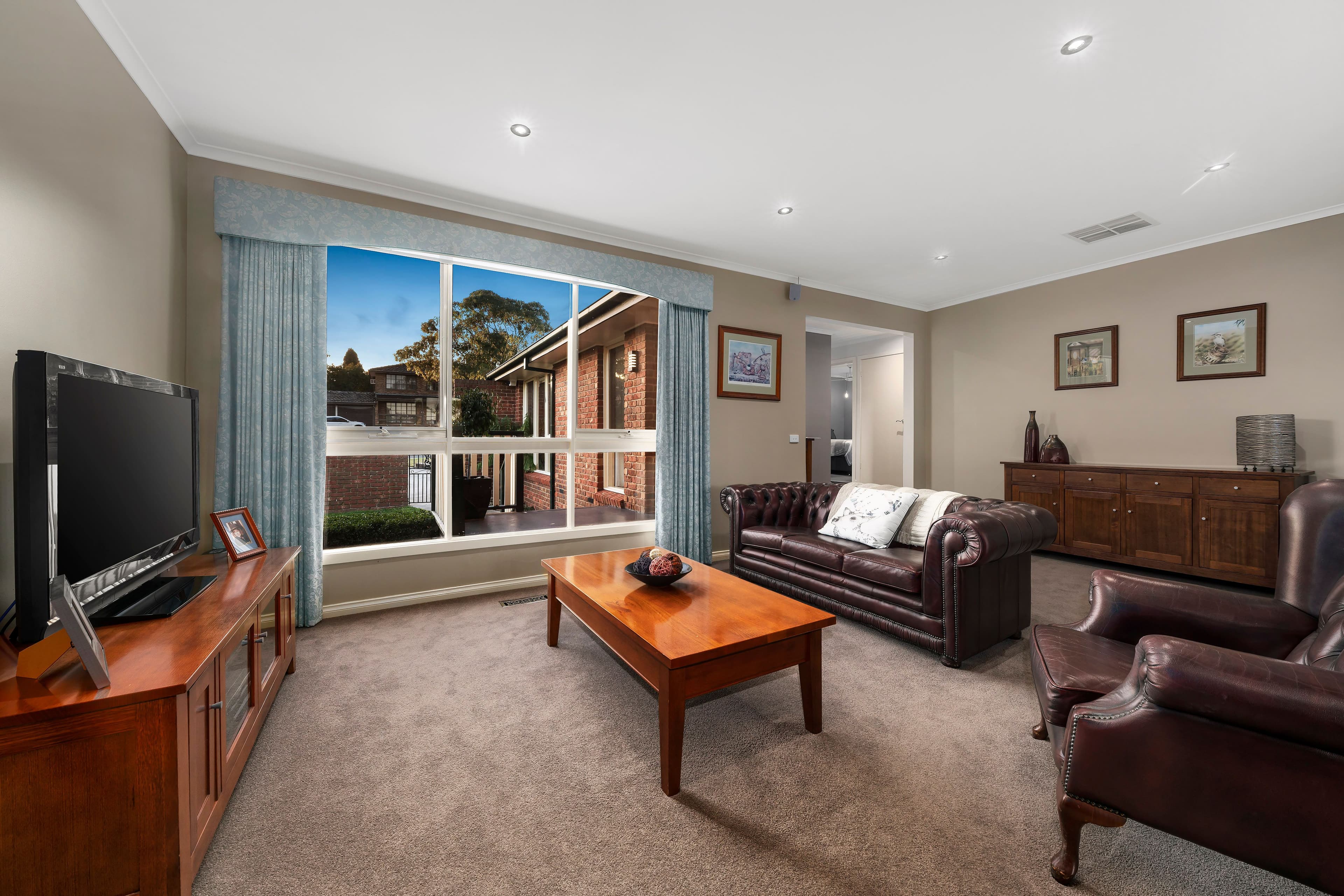 63 Renou Road, Wantirna South VIC 3152, Wantirna South - Thumbnail 2