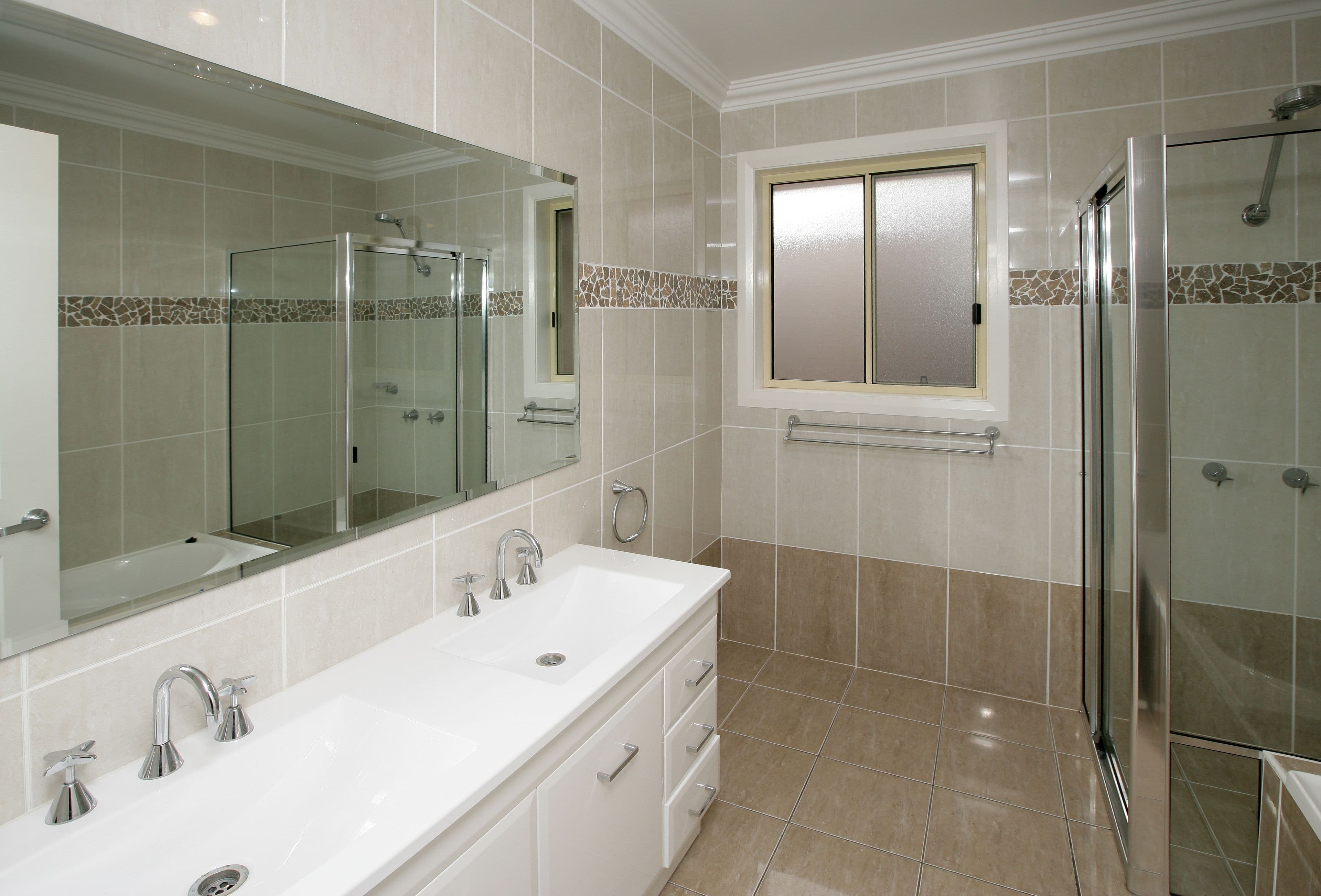 81 Atherton Crescent, Tatton - Thumbnail 3