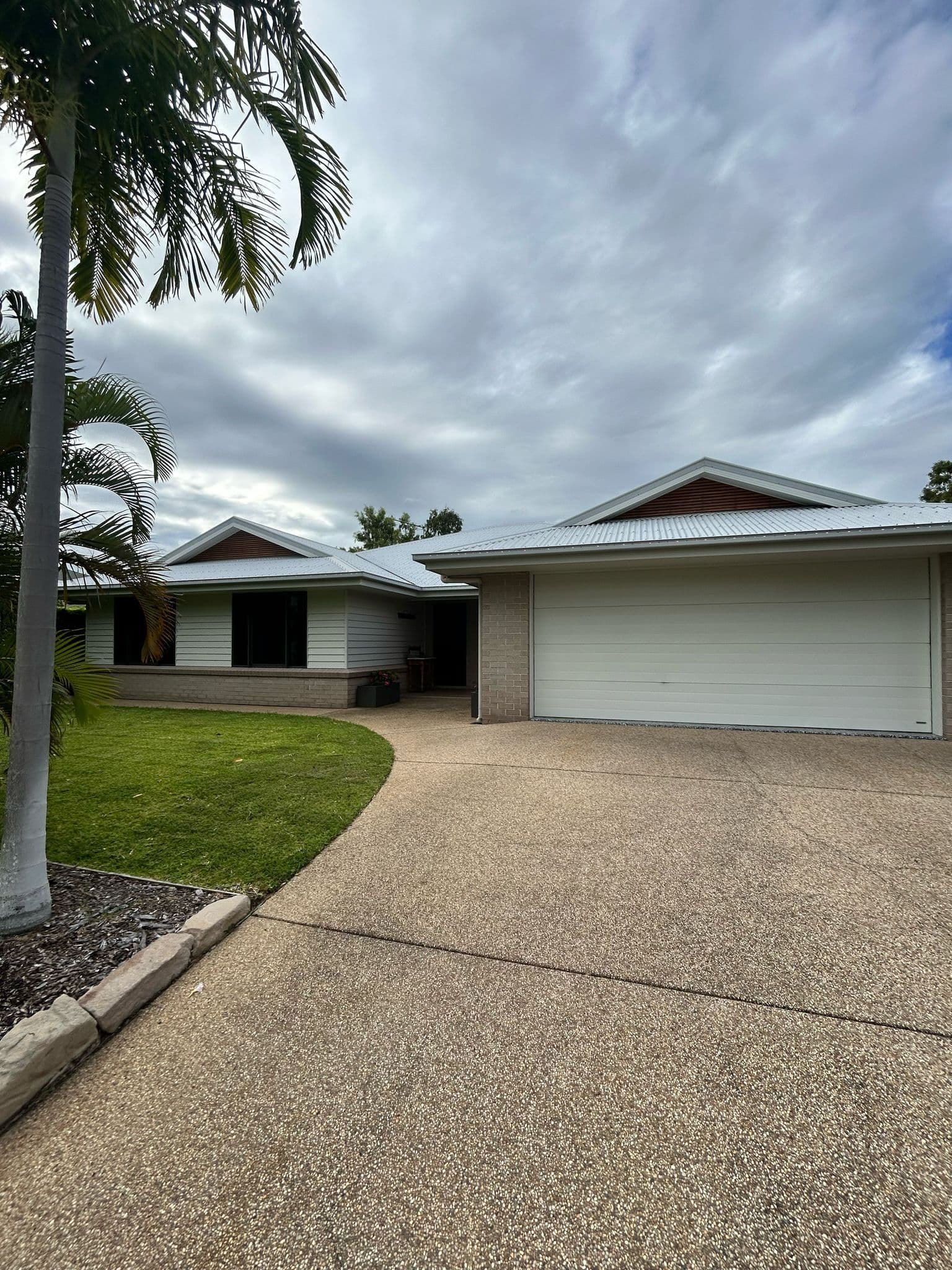10 Belbowrie Avenue, Norman Gardens QLD 4701, Norman Gardens - Image 1