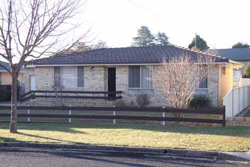 14 Lindsay, GLEN INNES NSW 2370, Glen Innes - Image 1