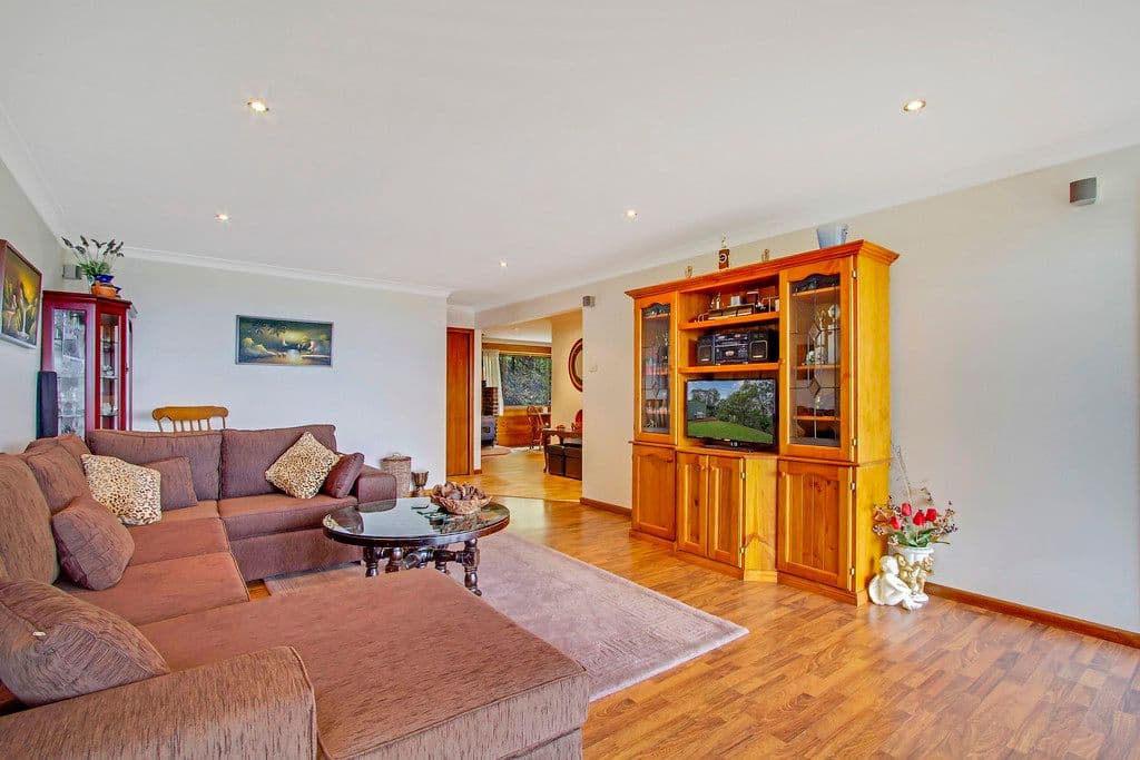 17 Bowen Mountain Rd,, GROSE VALE NSW 2753, Grose Vale - Thumbnail 5