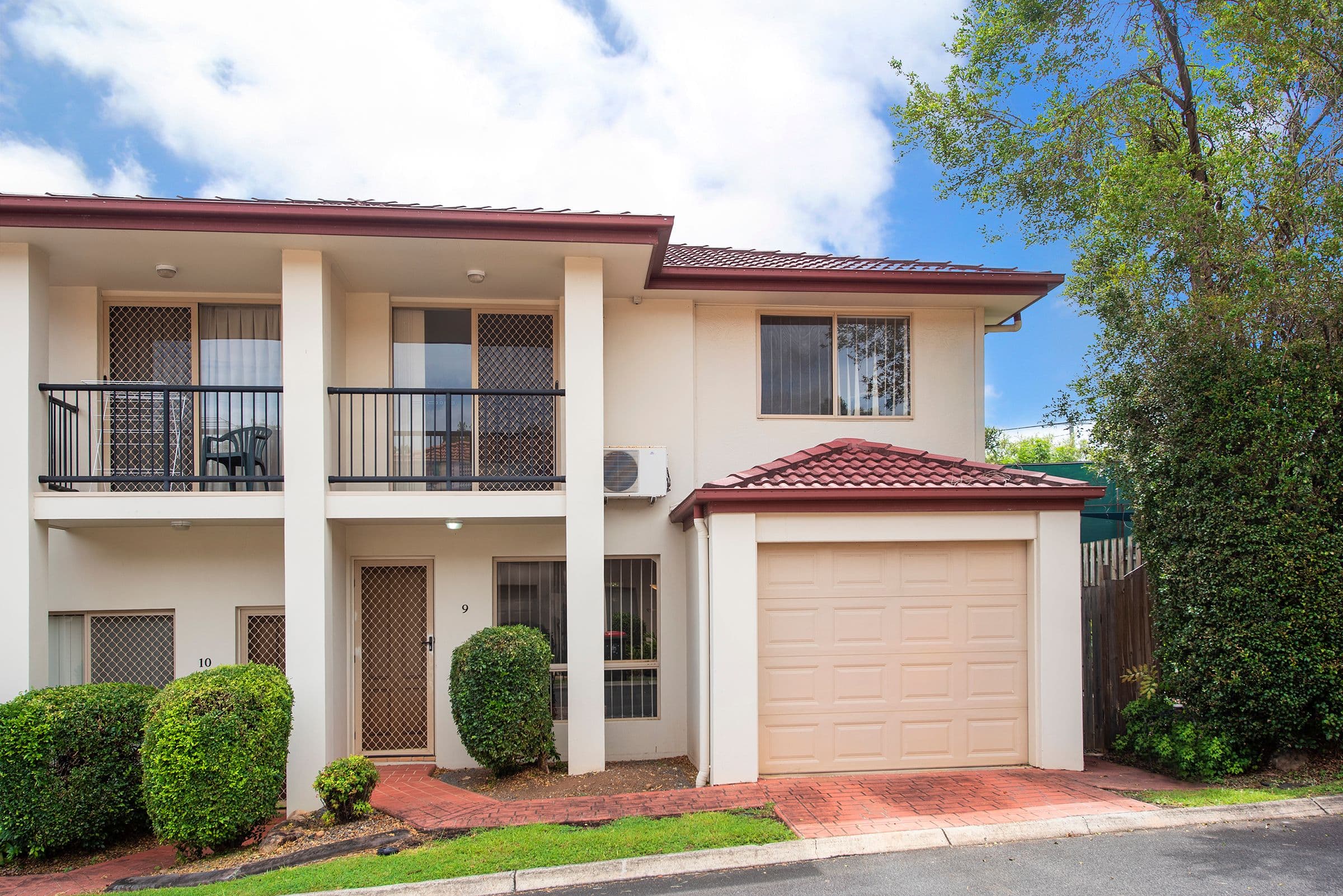 10 Kaija Street, Mount Gravatt East QLD 4122, Mount Gravatt East - Image 1