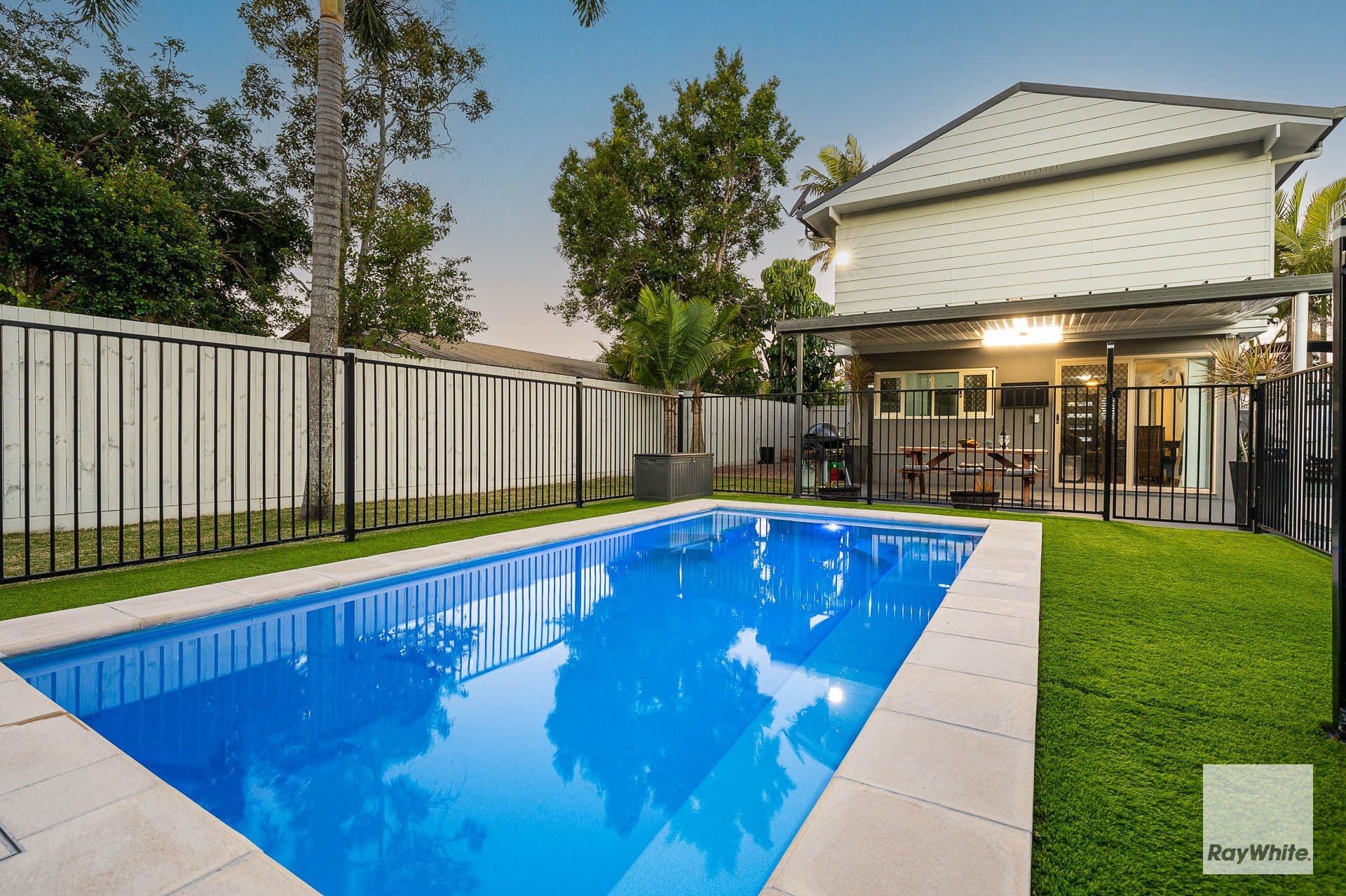 44 Rusbrook Street, Redland Bay QLD 4165, Redland Bay - Thumbnail 2