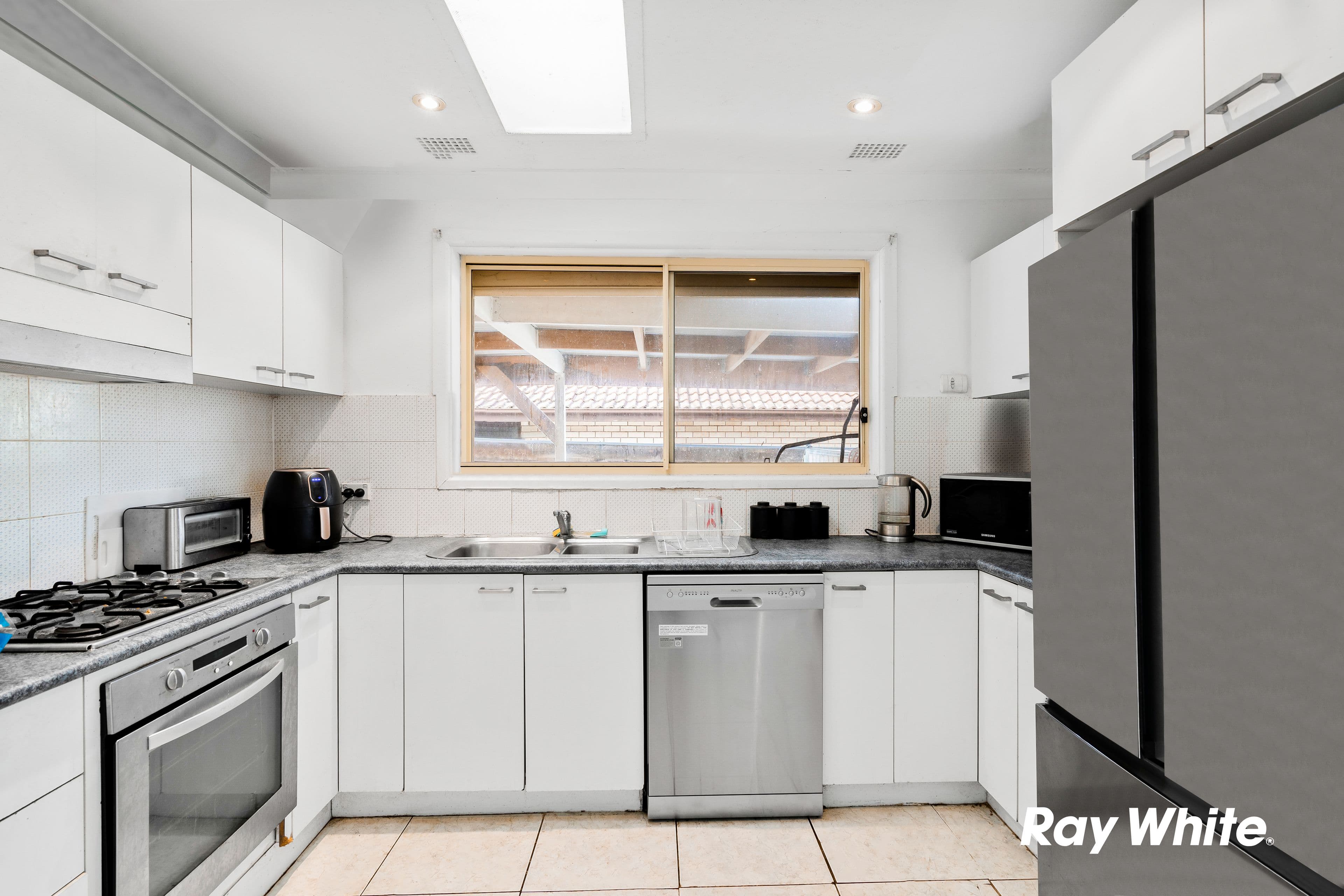 49 Keyworth Drive, Blacktown NSW 2148, Blacktown - Thumbnail 3