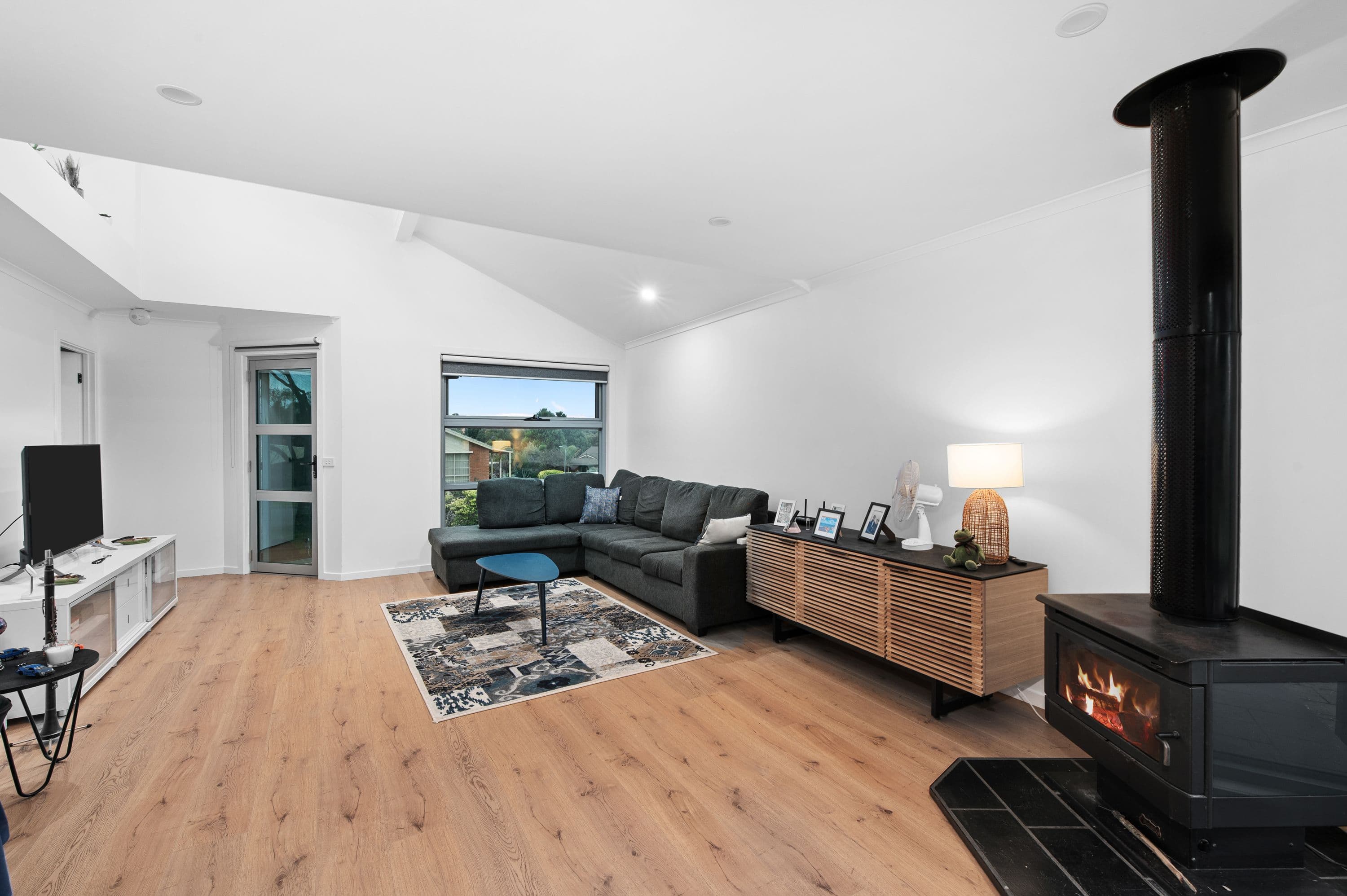 9 Jolly Terrace, South Morang VIC 3752, South Morang - Thumbnail 3