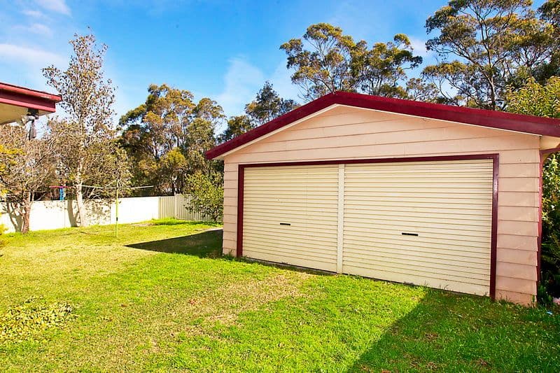 13 Devlin Avenue, NORTH NOWRA NSW 2541, North Nowra - Thumbnail 3