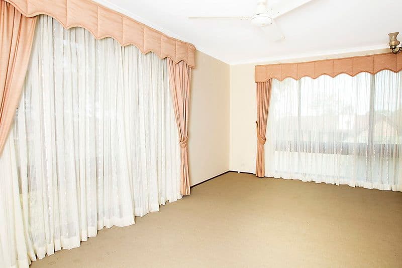 13 Devlin Avenue, NORTH NOWRA NSW 2541, North Nowra - Thumbnail 4