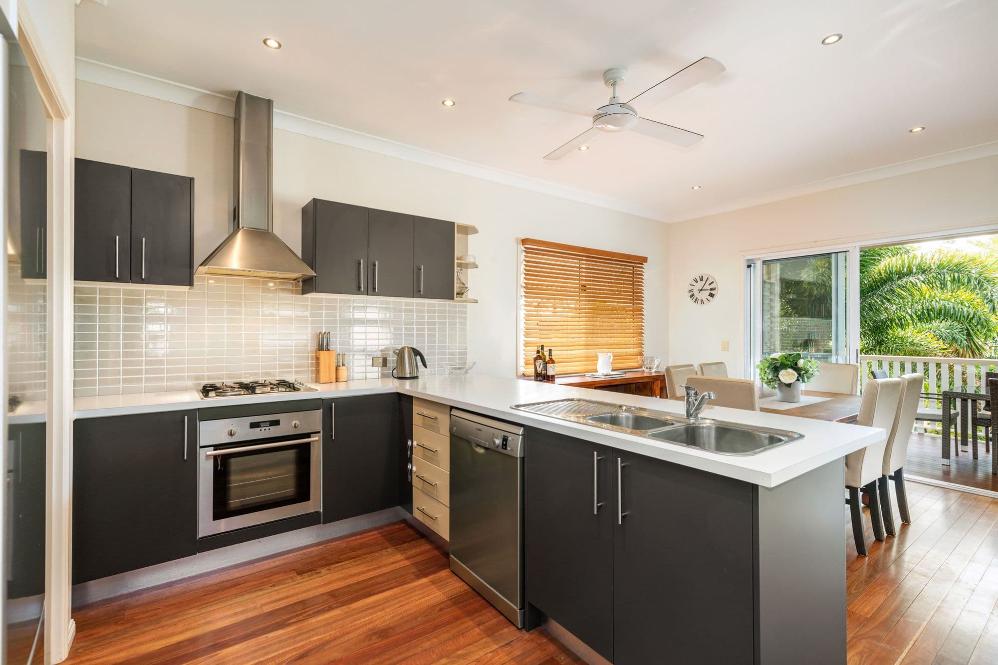 16 Collins Street, Corinda QLD 4075, Corinda - Thumbnail 3