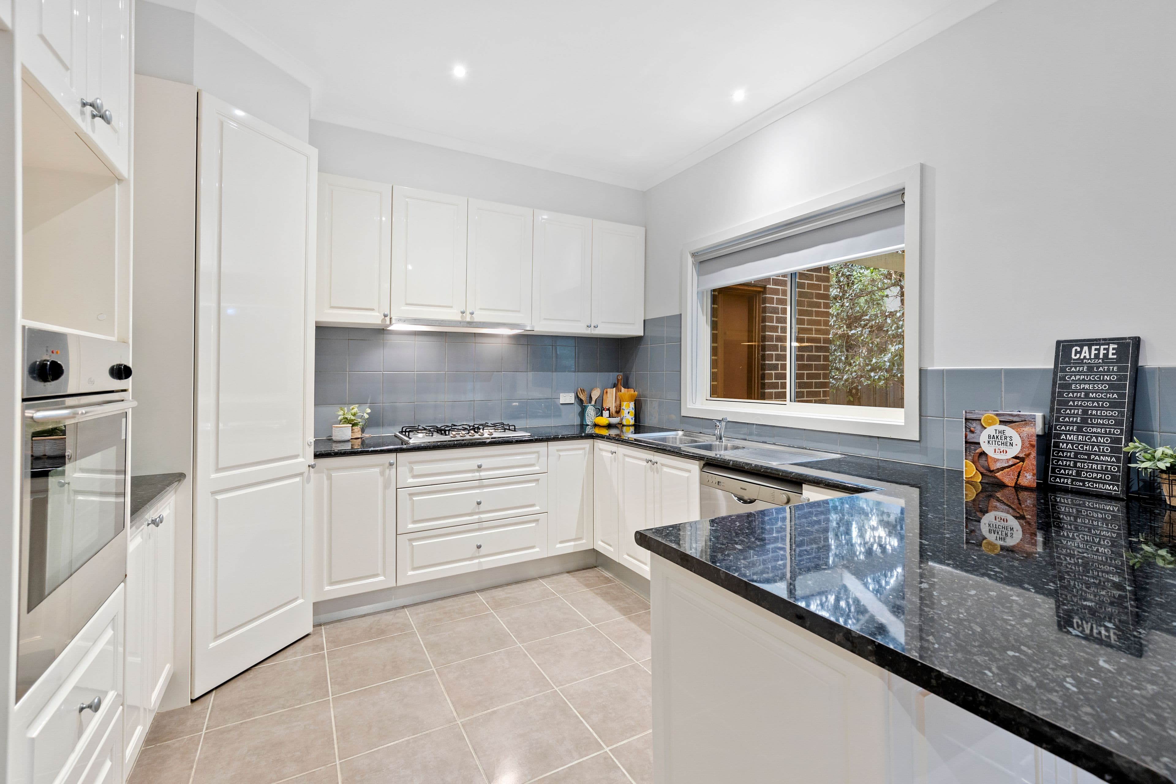 11 Flower Street, Ferntree Gully VIC 3156, Ferntree Gully - Thumbnail 5