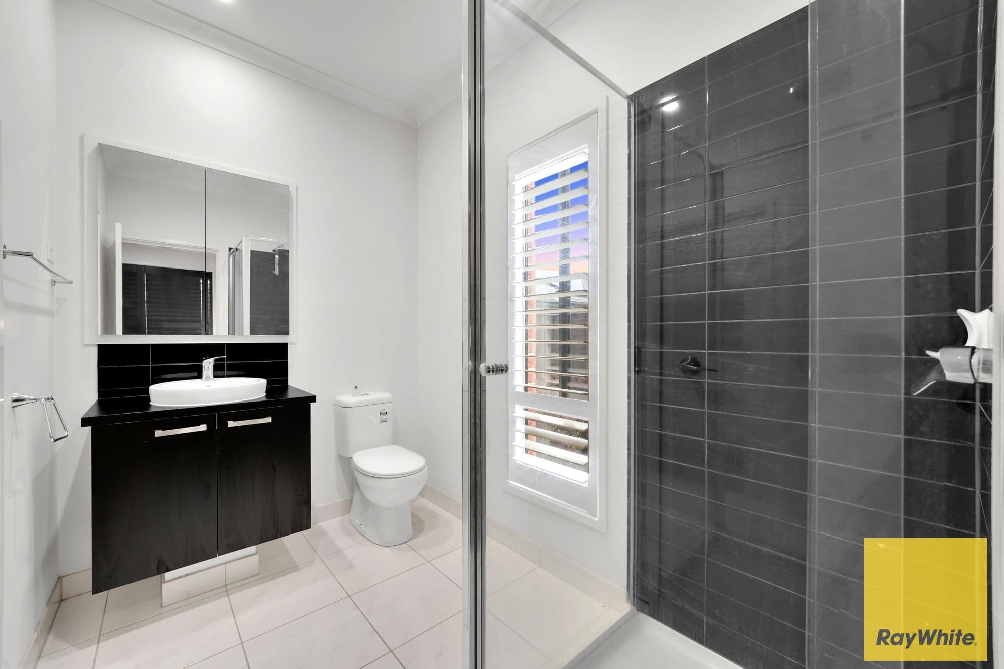 4 Compton Street, Truganina VIC 3029, Truganina - Thumbnail 5