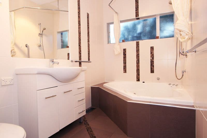 17 Timbertop Road, RINGWOOD NORTH VIC 3134, Ringwood North - Thumbnail 6