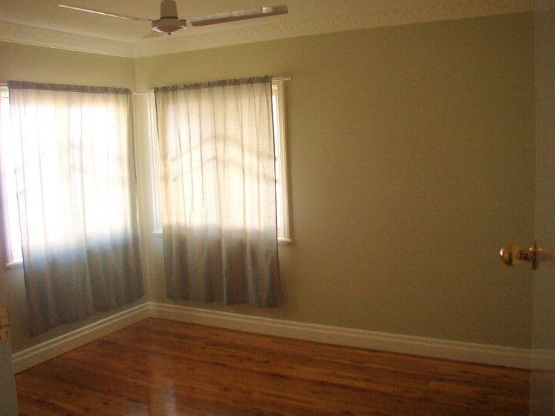24 Galatea, CHARLEVILLE QLD 4470, Charleville - Thumbnail 6
