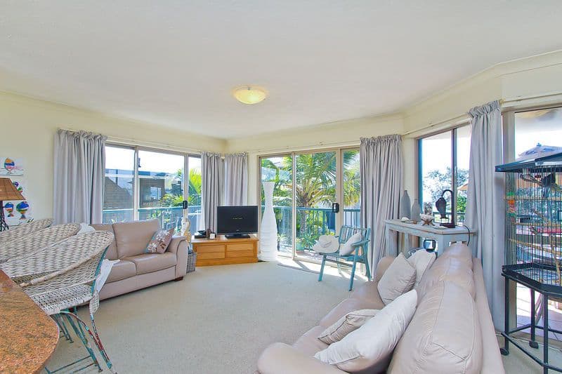 18 O`Connor Street, TUGUN QLD 4224, Tugun - Thumbnail 3