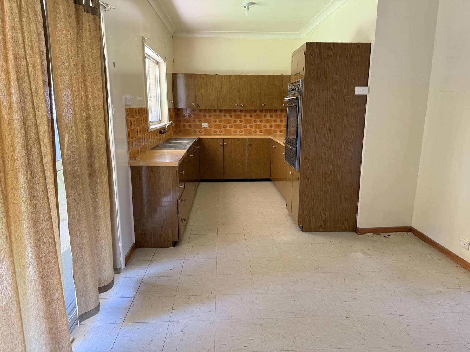 379 Warialda Street, Moree NSW 2400, Moree - Thumbnail 6