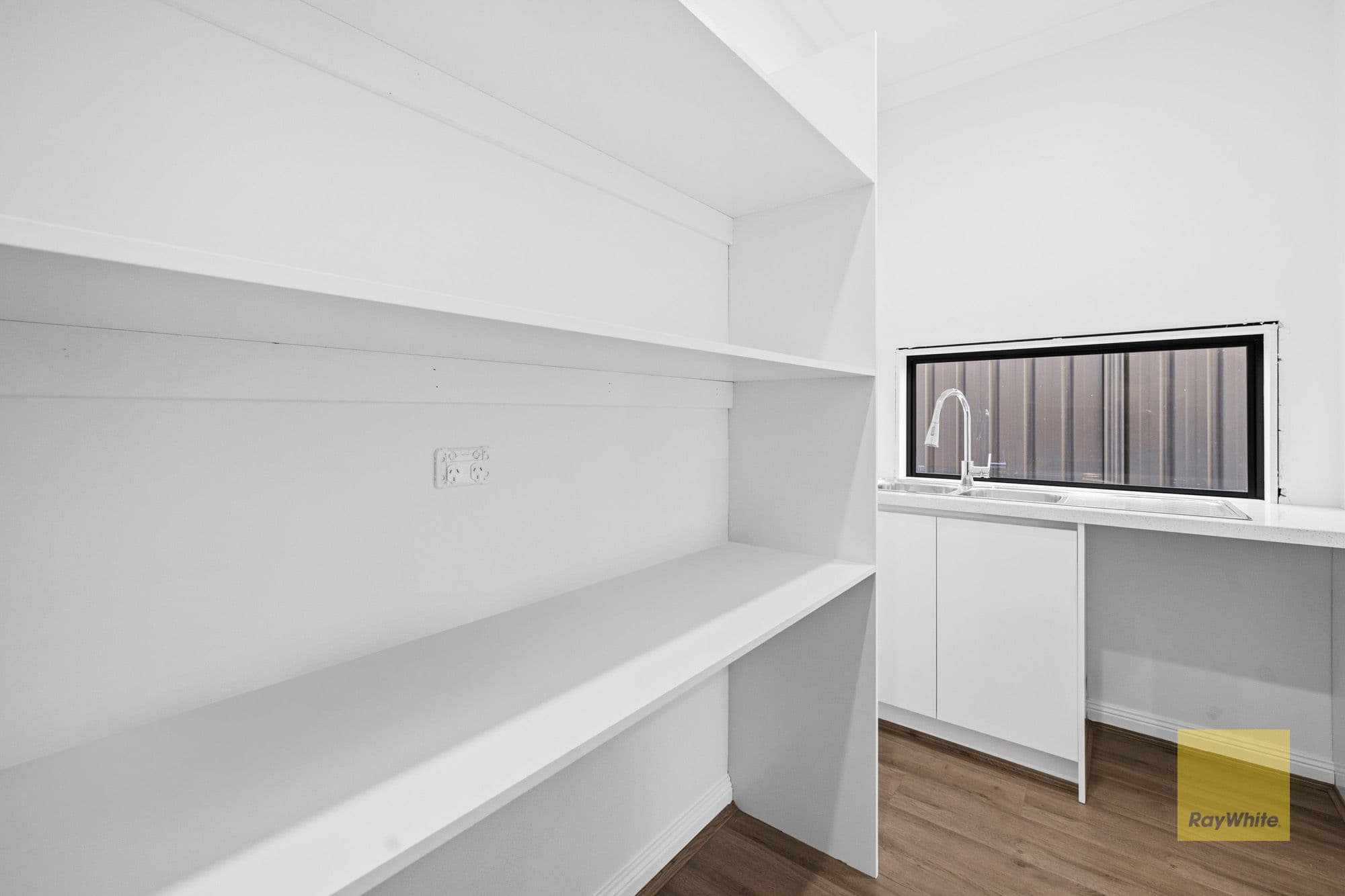 24 Shale Road, Werribee VIC 3030, Werribee - Thumbnail 8