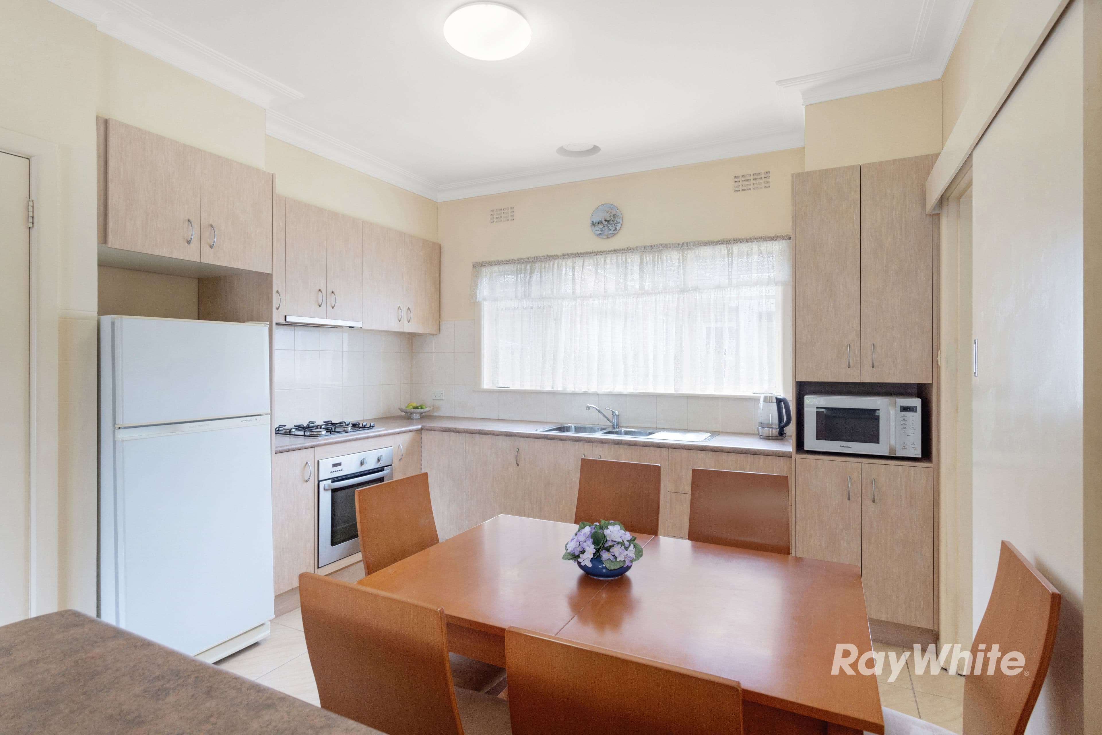 27 Bristol Street, Bentleigh East VIC 3165, Bentleigh East - Thumbnail 4