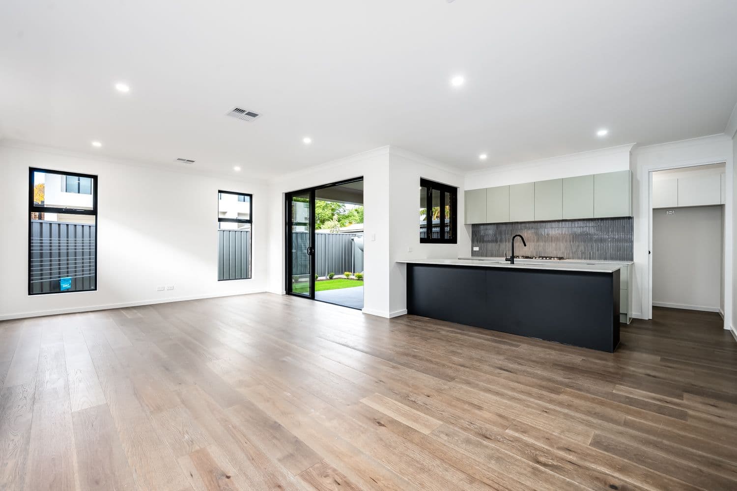 7 Raleigh Avenue, Flinders Park SA 5025, Flinders Park - Thumbnail 4