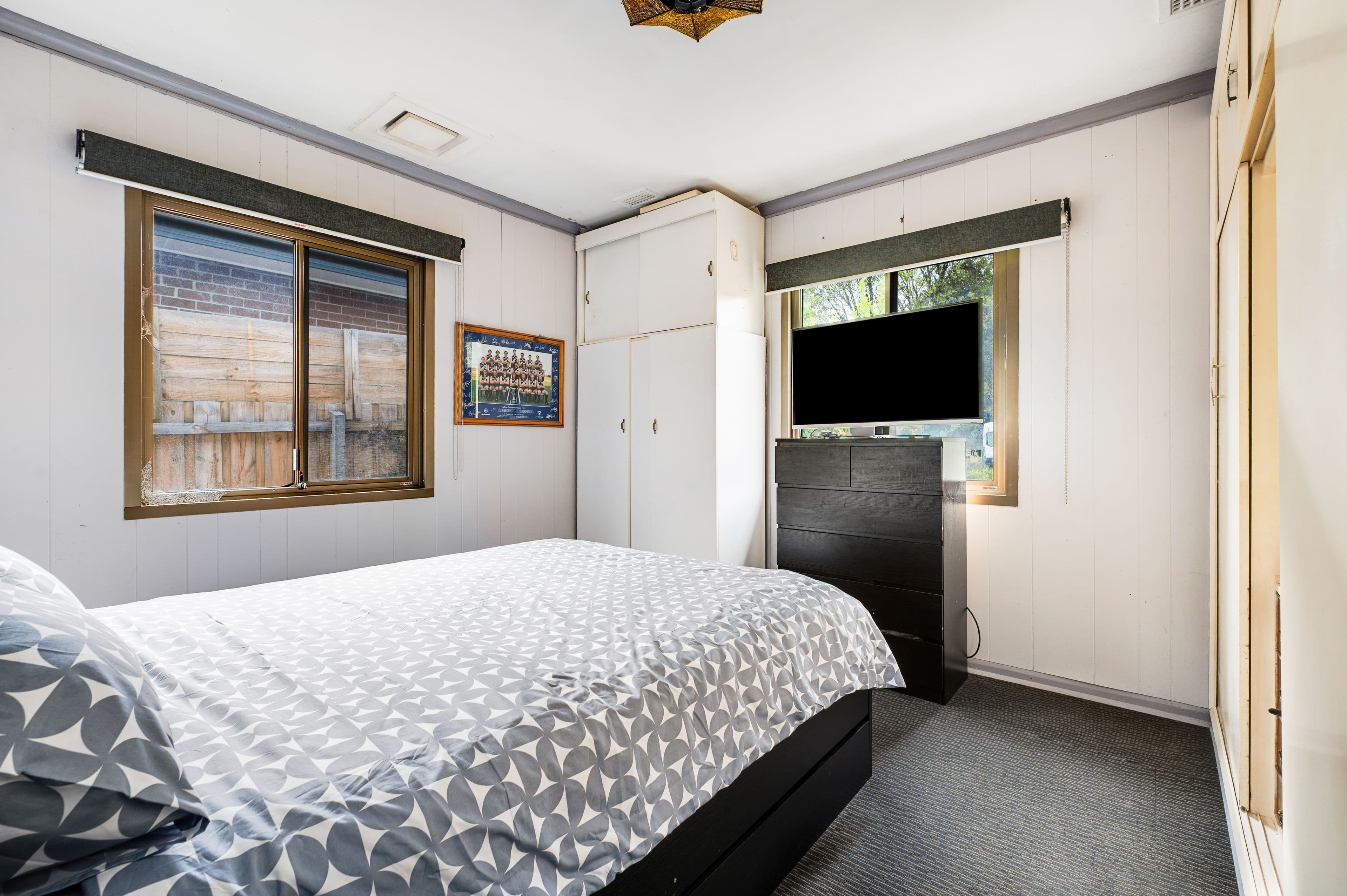 41 Andrews Avenue, Reservoir VIC 3073, Reservoir - Thumbnail 4