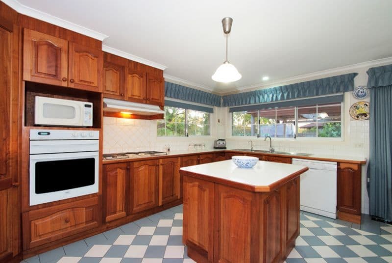 15 Timmins Court, MILL PARK VIC 3082, Mill Park - Thumbnail 5
