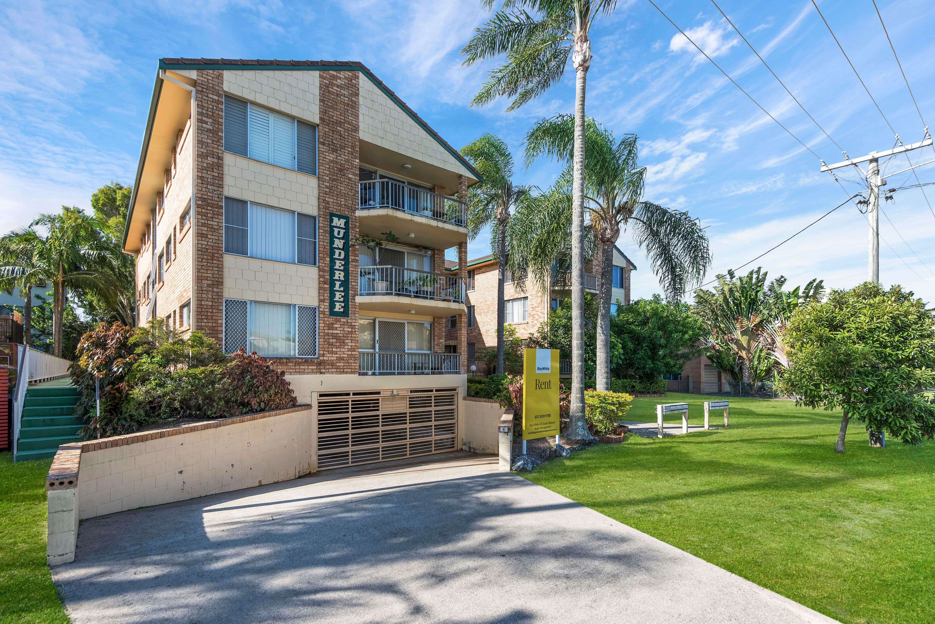 9 Twenty Eighth Avenue, Palm Beach QLD 4221, Palm Beach - Thumbnail 2