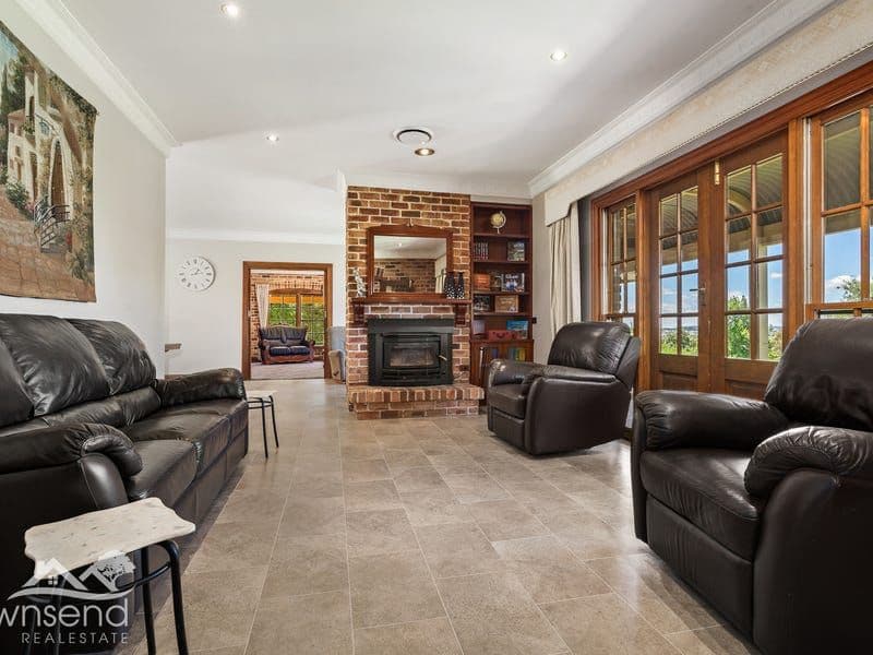 56 Centennial Crescent, Orange NSW 2800, Orange - Thumbnail 6