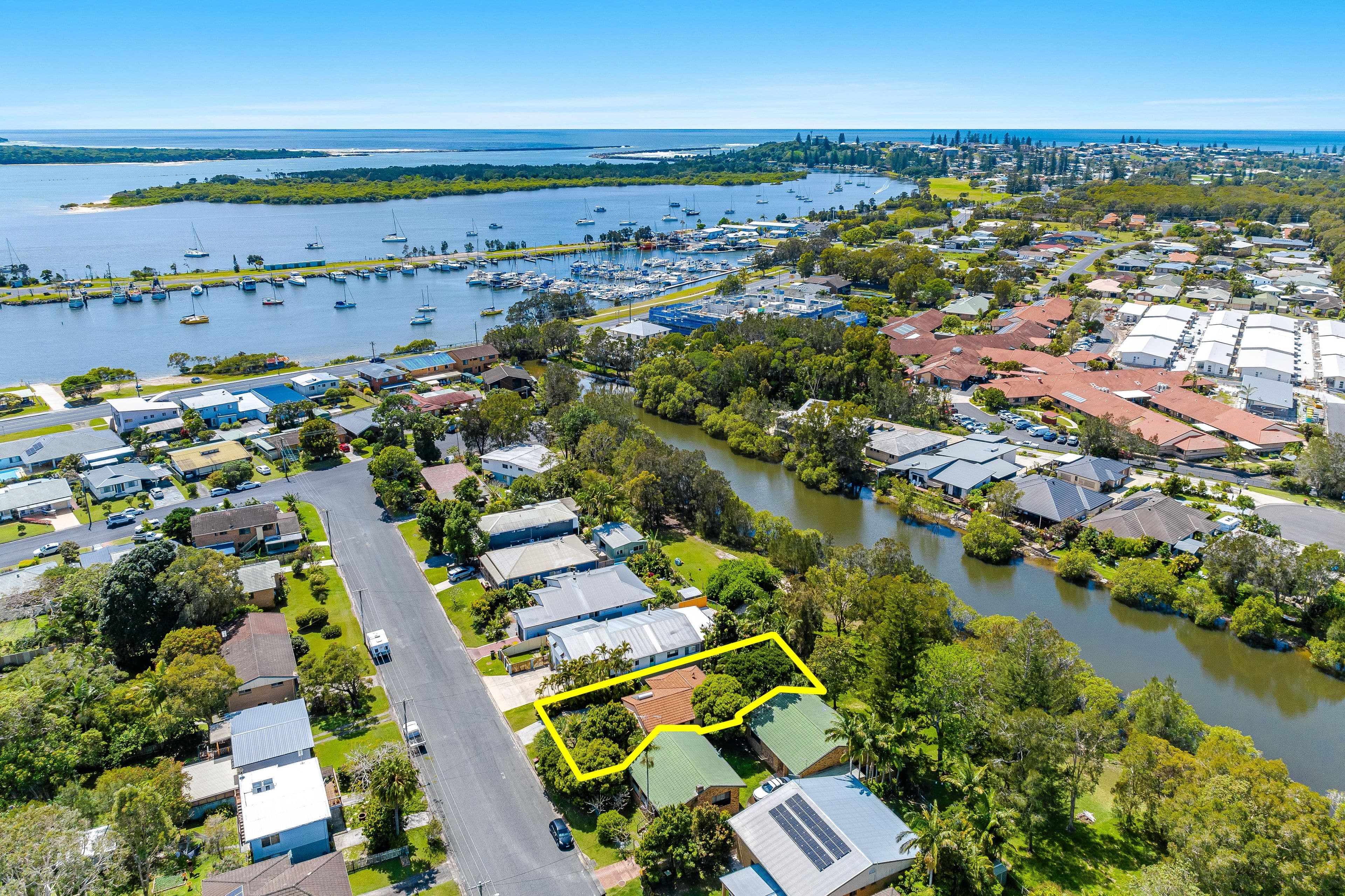 12 Endeavour Street, Yamba NSW 2464, Yamba - Image 1