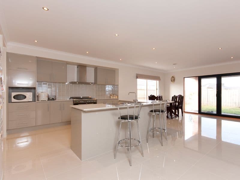 11 Island Circuit, LYNDHURST VIC 3975, Lyndhurst - Thumbnail 2