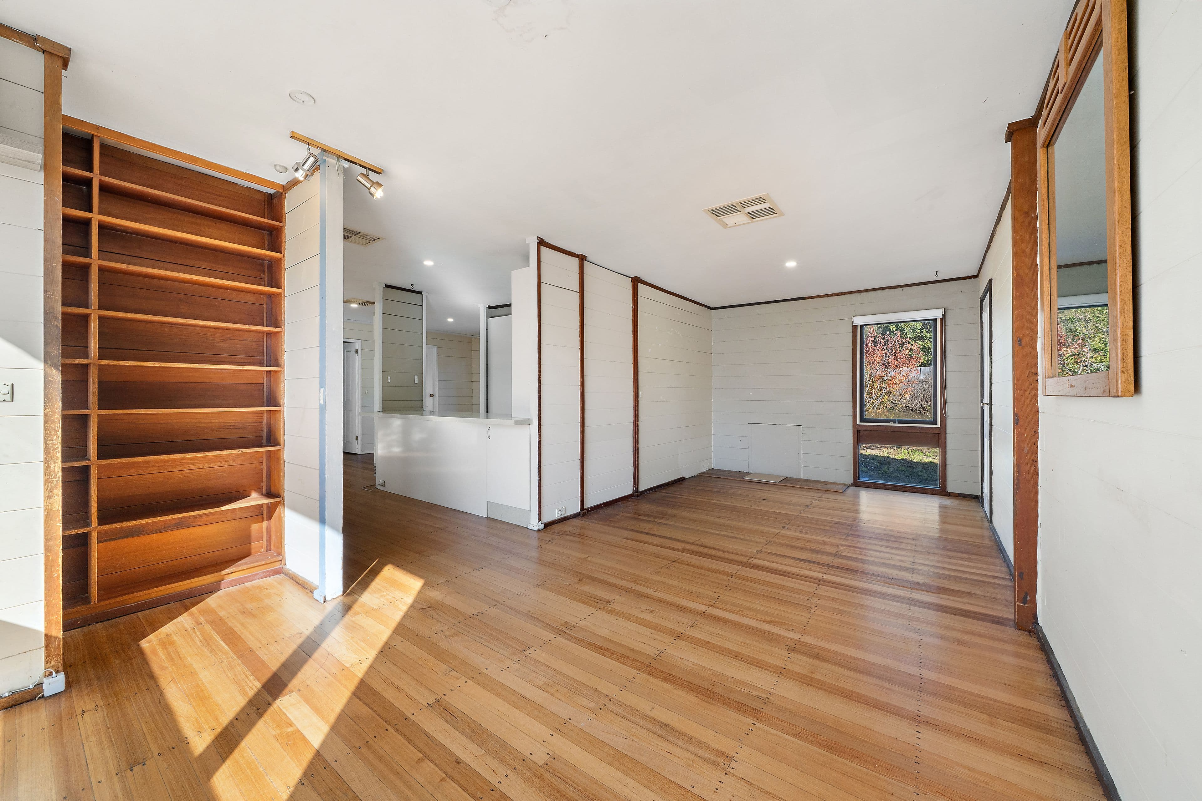 11 Castlereagh Crescent, Macquarie ACT 2614, Macquarie - Thumbnail 3