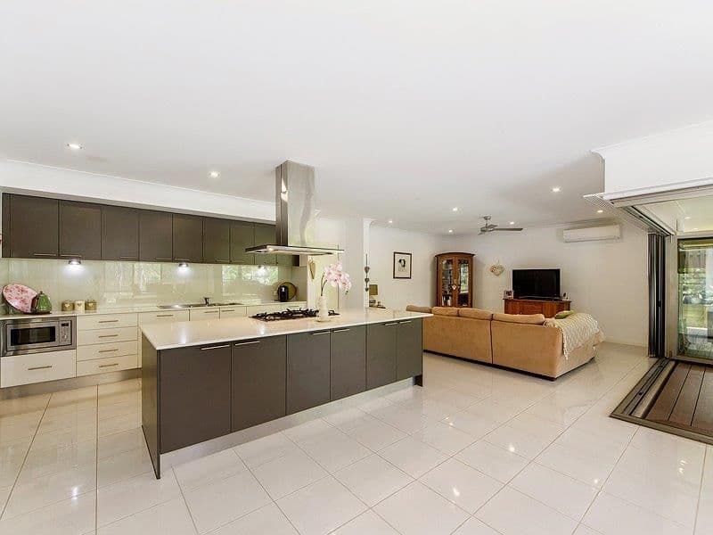 4 Trail Side Court, Upper Coomera QLD 4209, Upper Coomera - Thumbnail 5