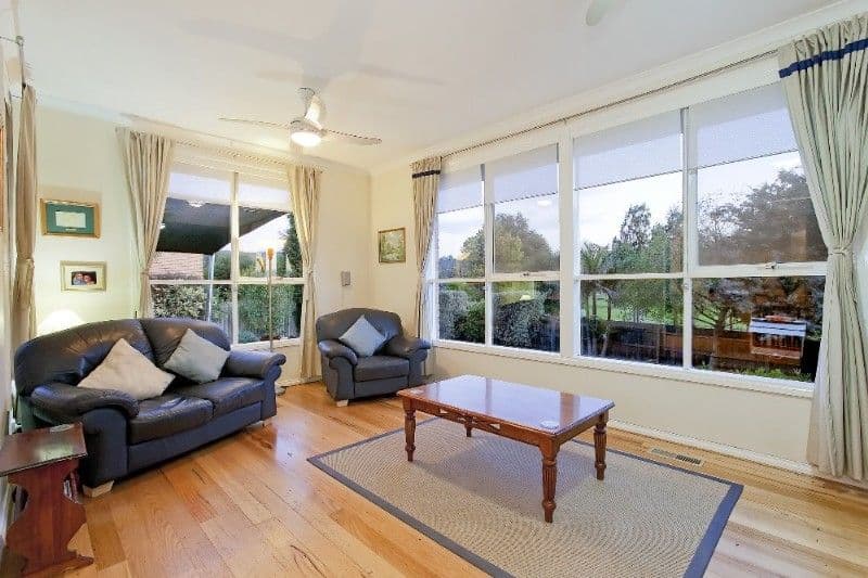 49 Woodside Drive, ROWVILLE VIC 3178, Rowville - Thumbnail 3