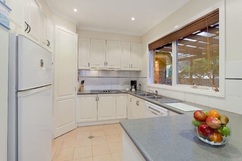 49 Woodside Drive, ROWVILLE VIC 3178, Rowville - Thumbnail 4