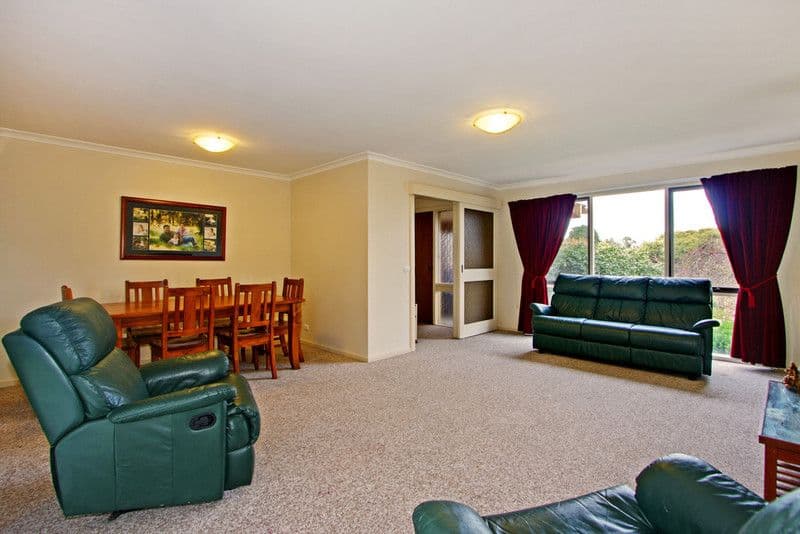 11 SAVANNA Drive, MOOROOLBARK VIC 3138, Mooroolbark - Thumbnail 6