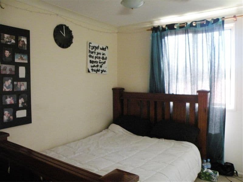 34 Bean Avenue, PARKHURST QLD 4702, Parkhurst - Thumbnail 4