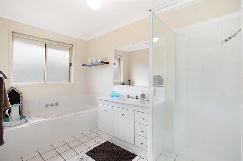 15 Amber Grove, BOLWARRA HEIGHTS NSW 2320, Bolwarra Heights - Thumbnail 4
