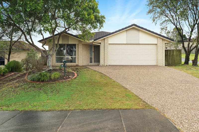 17 Beaumont Crescent, Pacific Pines - Thumbnail 2