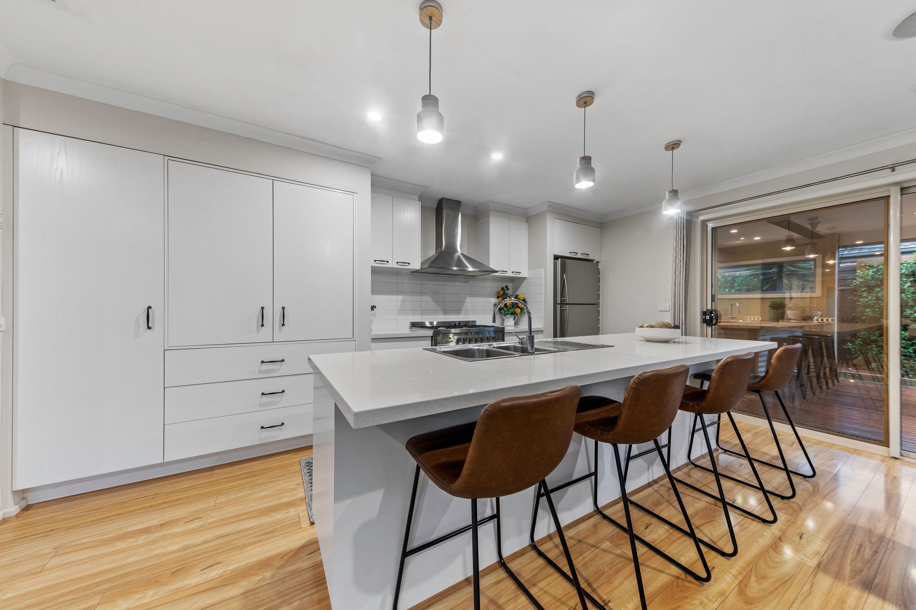 16 Vanessa Circuit, Pakenham VIC 3810, Pakenham - Thumbnail 4