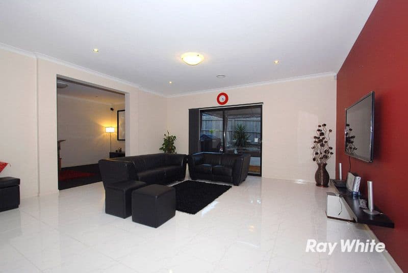 4 Elphin Close, LYNBROOK VIC 3975, Lynbrook - Thumbnail 6